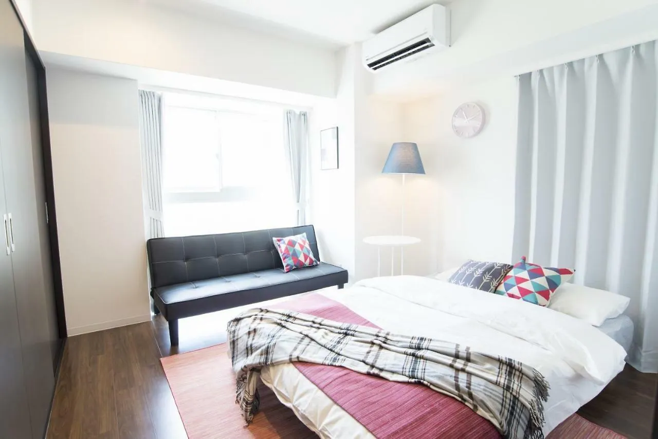 Appartamento Seta Piena Osaka 0*,  Giappone
